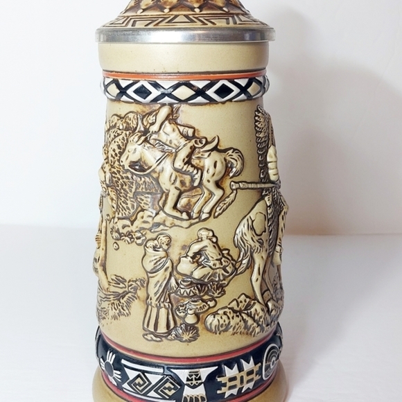 Vintage Avon Native Indian themed‎ beer stein - Picture 3 of 8